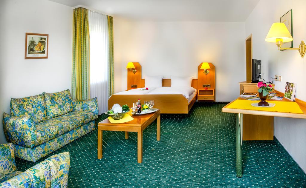Hotel Hirsch Freudenstadt Eksteriør bilde